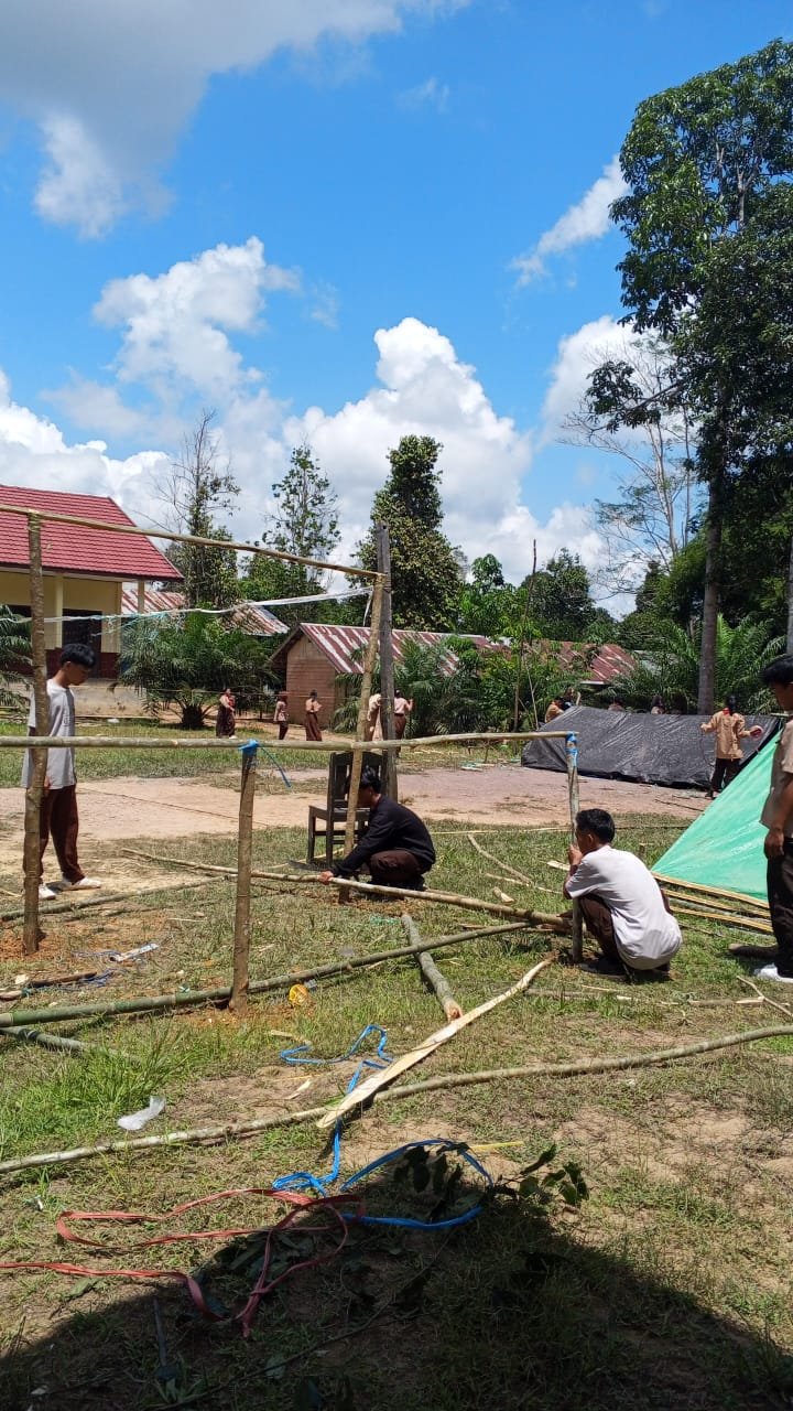 Pembangunan Kemah Tiap Kelas