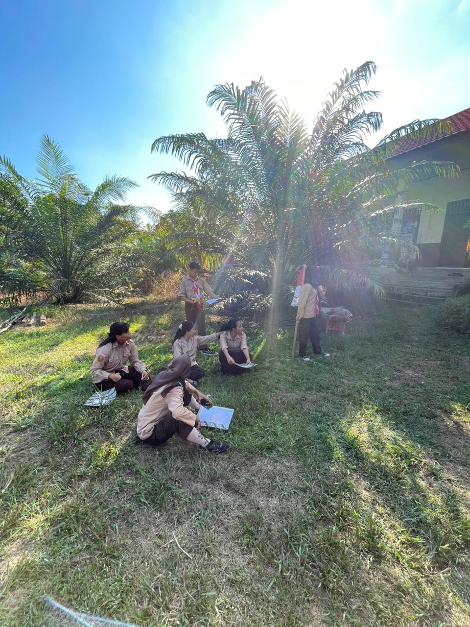 Latihan Upacara Pembukaan